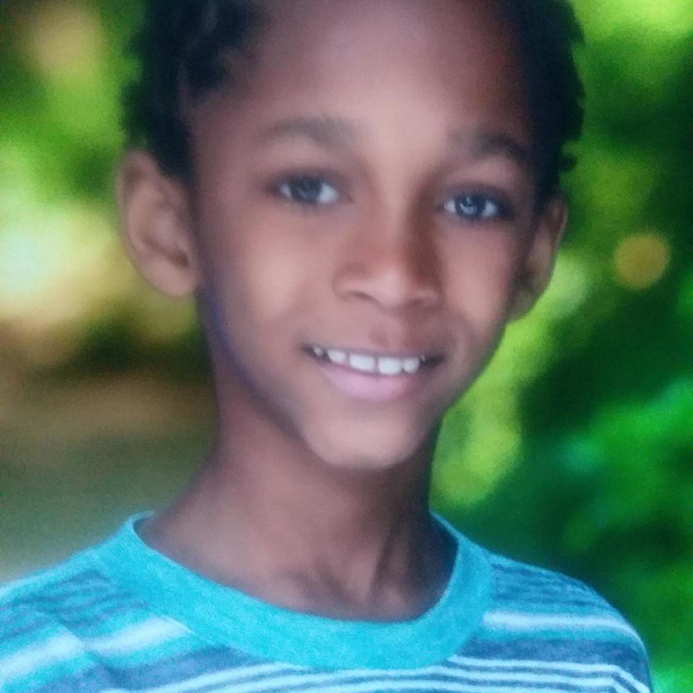 Meet your Posher, Elijah